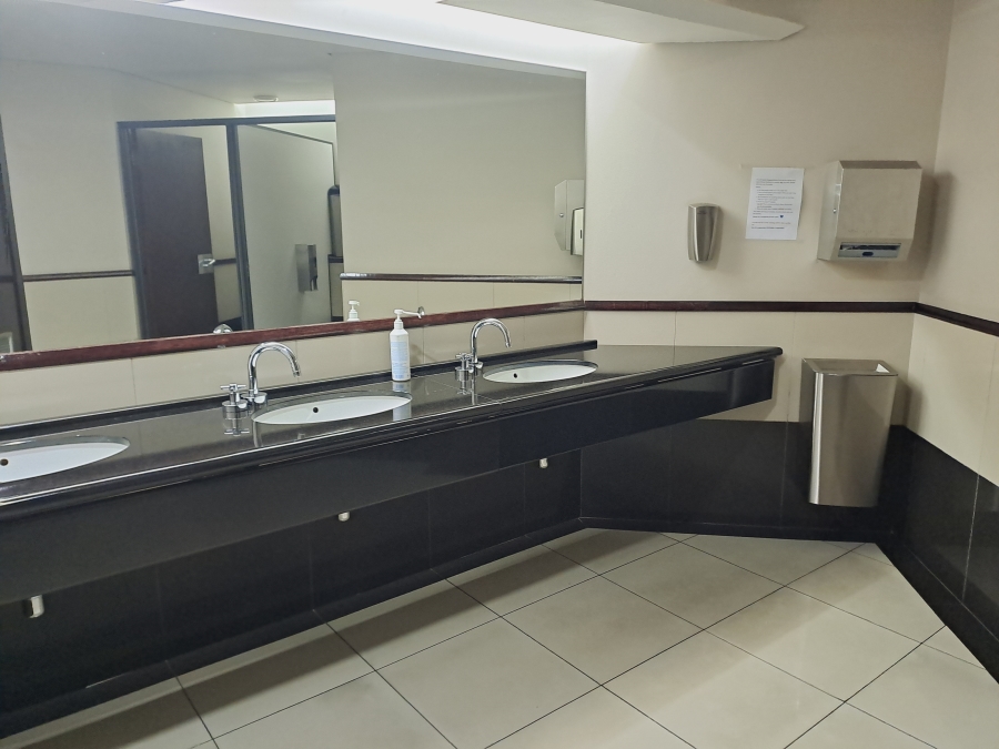 To Let commercial Property for Rent in Tyger Valley Western Cape